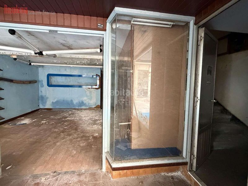 Foto c5ad7ec0-4ab4-4590-9c9d-ad9f693e0715. Casa a real 44 a Centro Ferrol