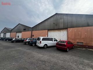 Industrial building in Pumar mendez sn. Venta nave industrial en cambre, a coruña