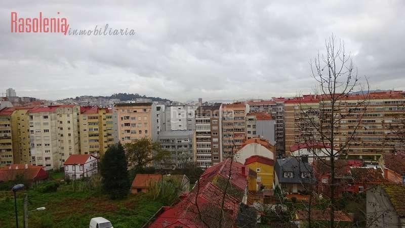 Foto bef35b2c-4916-4e62-b85f-6b3cf91d4525. Locale commerciale in aragón 149 in Centro - Areal Vigo