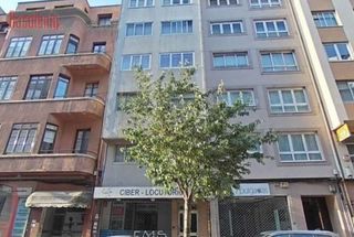 Local Comercial a Oza 119. Local en venta en avda. oza los castros a coruña