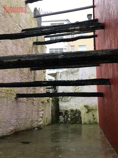 Foto f6c60ed1-064f-45aa-898f-481f52622ecb. Wohngrundstück in concepción arenal 65 in Canido Ferrol