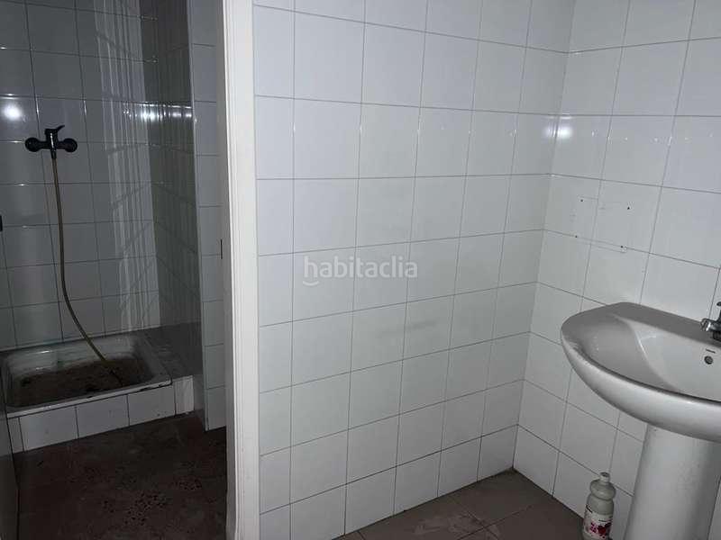 Foto 9e330464-a26b-4b0c-8ddb-37647b848b9c. Local commercial dans rubalcava 30 dans Centro Ferrol