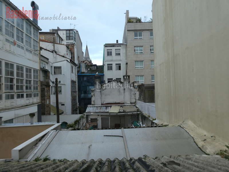 Foto 011c8acf-84a8-4b48-ba22-19b765e38c5f. Edificio in galera 50 in Ciudad Vieja Coruña (A)
