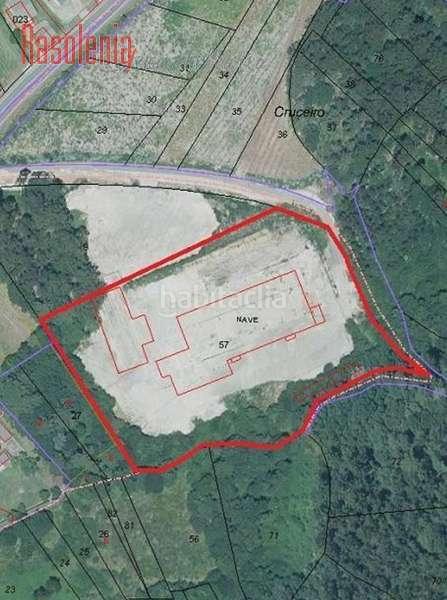 Foto 3dbb9daf-6624-4c4d-a43c-6c30ba0c39ec. Finca rústica suelo a coruña en venta en Cambre