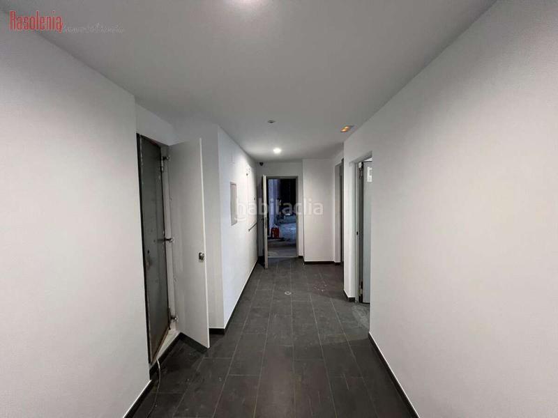 Foto 83277ba5-290f-46a8-be8a-51605be2feee. Local comercial en josé pascual lópez-cortón 2 oficinas en venta en matogrande a coruña en Coruña (A)
