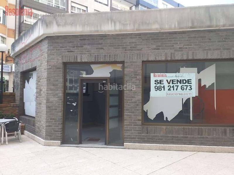 Foto 1df7225e-4765-49af-a57f-2f49490ed160. Local comercial local en el edificio el castañal en Vigo