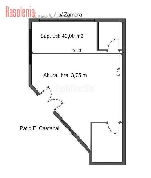 Foto 2111b082-d432-441b-bb3a-e2e55b600cd7. Local comercial local en el edificio el castañal en Vigo