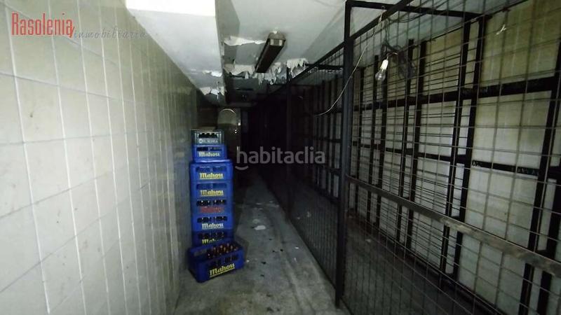 Foto fd8036f8-a270-40f5-8ed2-ee4d075ab5f2. Local comercial amplio y céntrico local comercial en Vigo