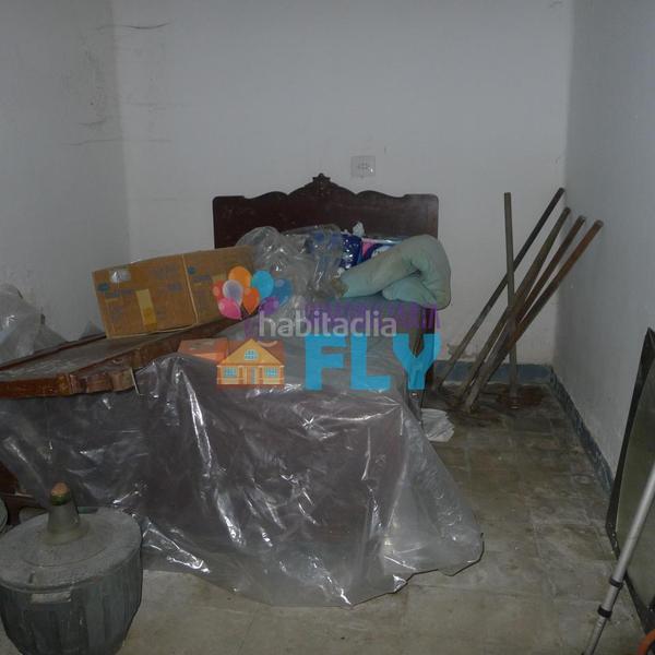 Foto eea83bb2-eb08-4232-939a-acd84126c275. Edificio en San Rosendo Ourense