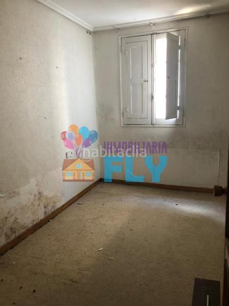 Foto 330ea32a-dd5e-47ee-9bac-a83273f12f89. Edifici a A Carballeira Ourense