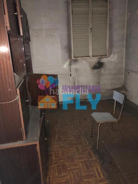 Foto 7adcd19c-d96c-44bc-bef2-dca50b6bbf16. Edifici a A Carballeira Ourense