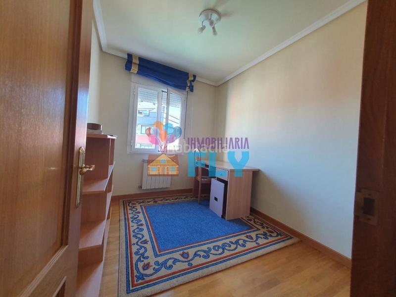Foto 623d46e8-84ff-409d-8977-cf27e92d10d3. Appartement avec chauffage parking dans Universidad Ourense
