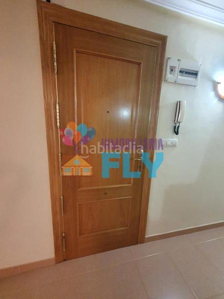 Foto d00cd51d-d863-40c9-a0b4-1fa29408037b. Piso en Universidad Ourense
