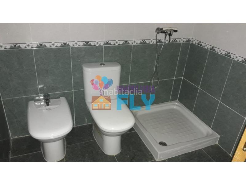 Foto 9f8cbdf5-835a-4a5a-a089-f48c591a6351. Flat with heating parking in Centro Ourense