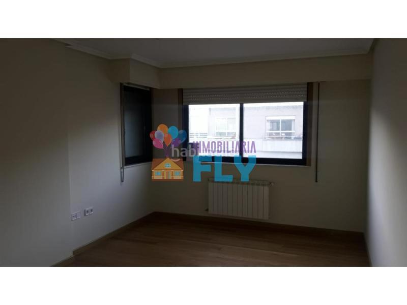 Foto 377ce028-22be-4c7c-bc0e-360e6ea8ddff. Piso en Centro Ourense