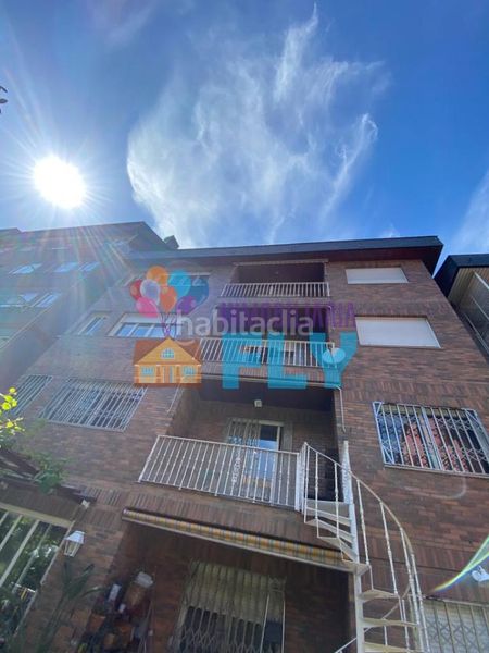 Foto 92ab57a0-529e-4561-b61e-117fb734eb12. Edifici a San Francisco Ourense