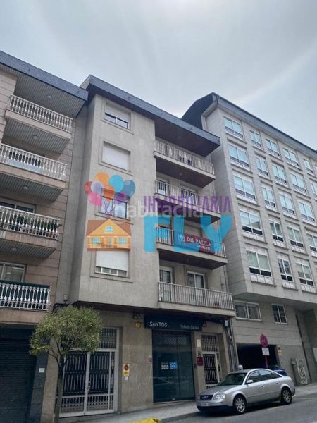 Foto bcfc506a-e9a4-46bc-8c30-414cb0183f8f. Edifici a San Francisco Ourense