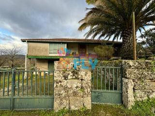 Casa a Pereiro de Aguiar (O)