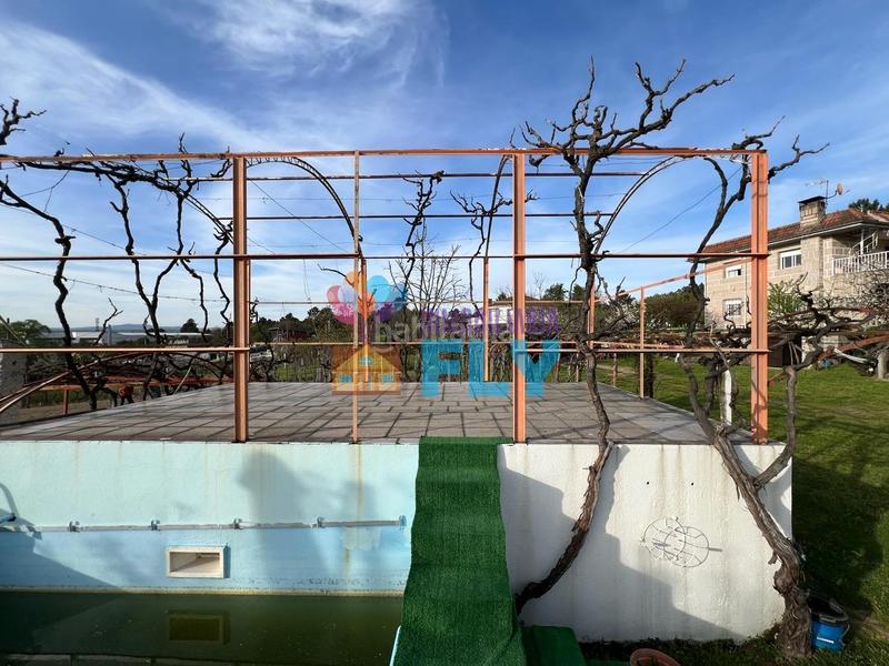 Foto b20fbd65-b968-414b-a589-23b57151d999. Casa amb calefacció aparcament piscina a Barrocanes Ourense