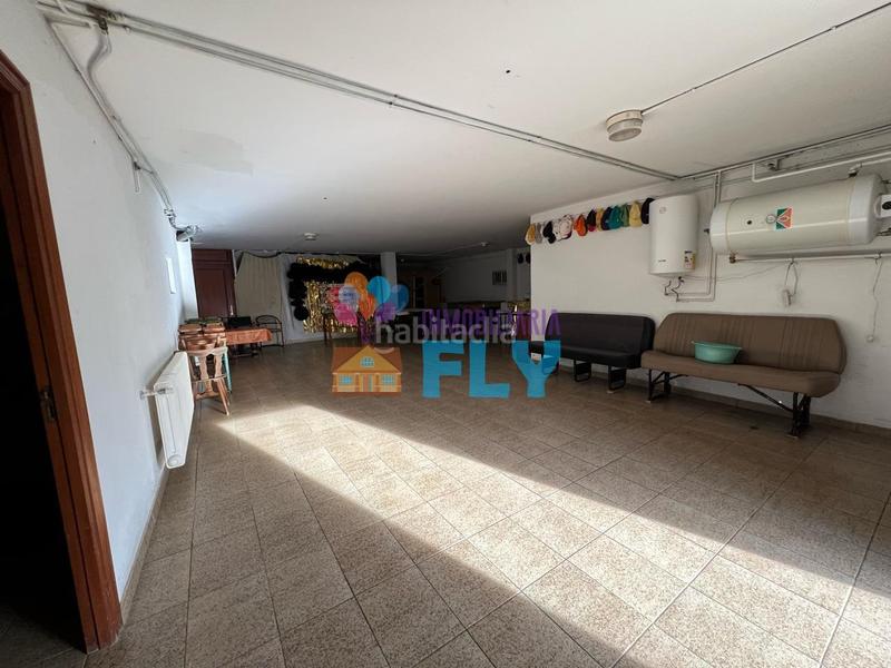 Foto f47c0788-9891-4f0f-a968-ac7ef3b893ef. Casa amb calefacció aparcament piscina a Barrocanes Ourense
