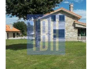 House in Carballiño (O)