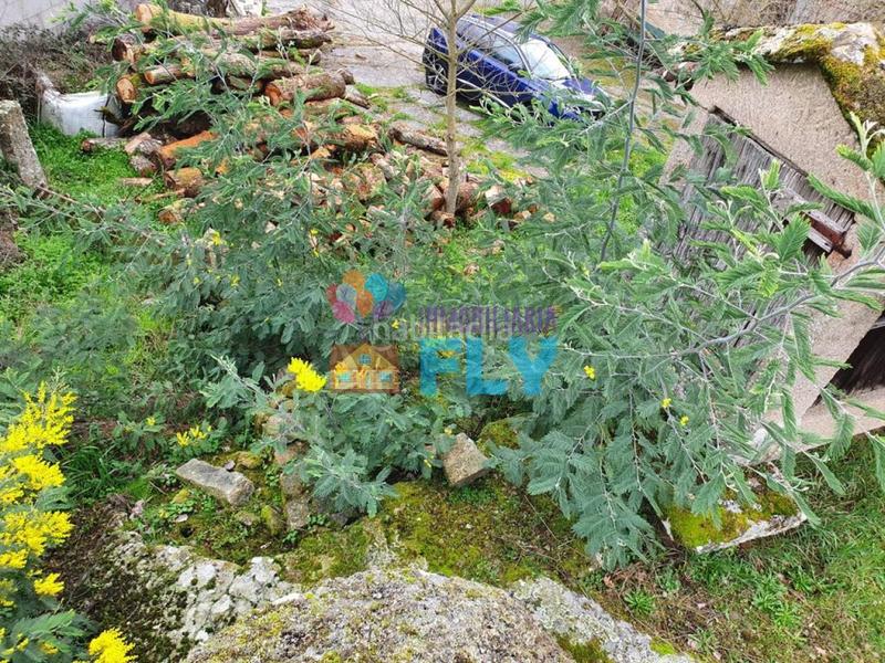 Foto eba32dd5-8e4a-4269-929e-a1f527e047aa. Haus mit heizung in Amoeiro