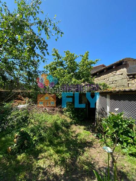 Foto 894af1e9-d2fd-4a98-a1be-f04713241f44. Haus mit heizung in Taboadela