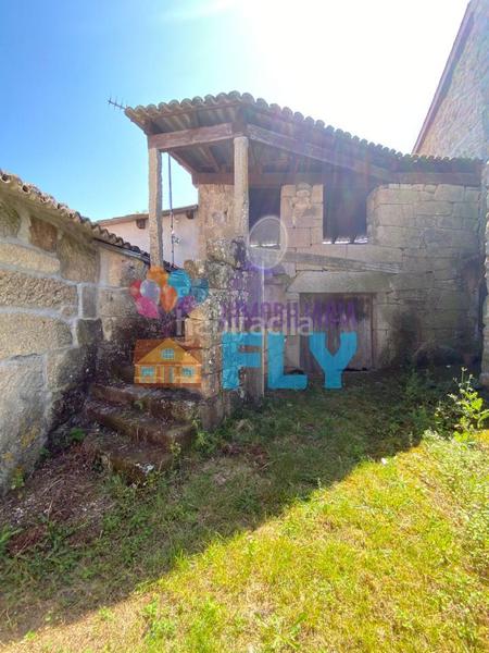 Foto 308c4b3a-fdf1-4d76-9516-2ef38732c614. Maison avec chauffage dans Taboadela