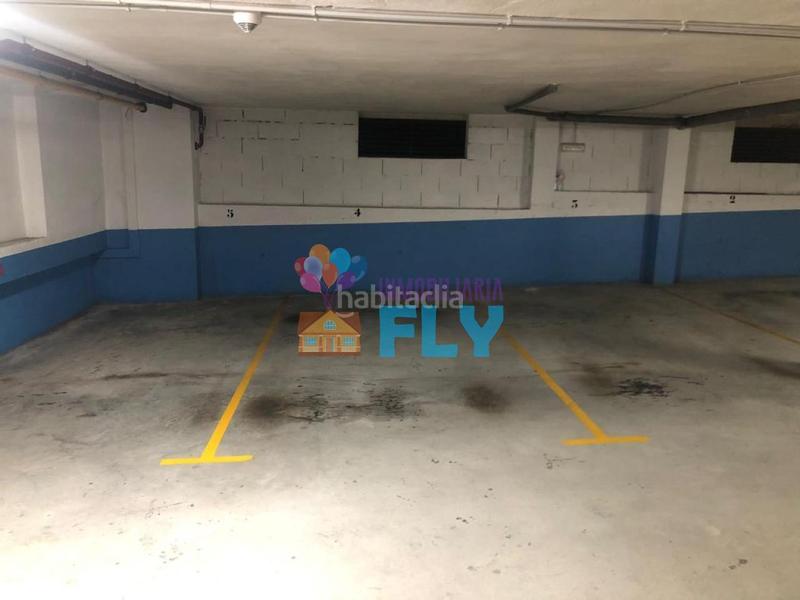 Foto 9c3edf7f-aa6f-4b7e-8e4a-1a7a151323a6. Parking coche en Universidad Ourense