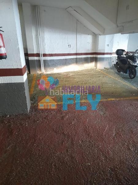 Foto 2659c66a-5696-4c90-90f0-fe212adb232c. Parking voiture dans Teis Vigo