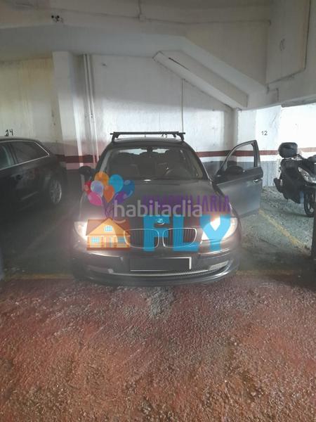 Foto 2d7c97fb-8f40-4268-a9c8-7c3833ba5e5d. Parking voiture dans Teis Vigo