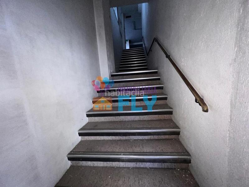 Foto 0152437d-9721-496b-8e4a-694b67fce1cf. Local comercial a Plaza España - Corte Inglés Vigo