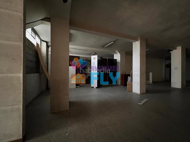 Foto 52ee638b-422a-433b-b40a-c2408128a69e. Local comercial a Plaza España - Corte Inglés Vigo