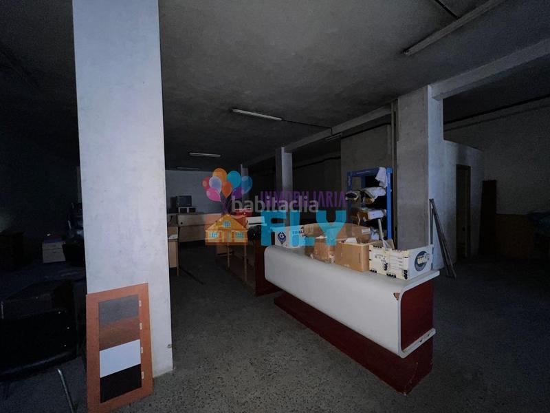 Foto 6163e25c-ff28-40dd-adac-e47580b77ba8. Local comercial a Plaza España - Corte Inglés Vigo