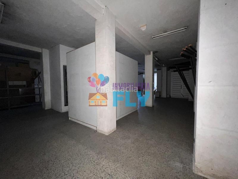 Foto 91fb5359-15e2-4c8a-ade2-f2f0bdfcb696. Locale commerciale in Plaza España - Corte Inglés Vigo