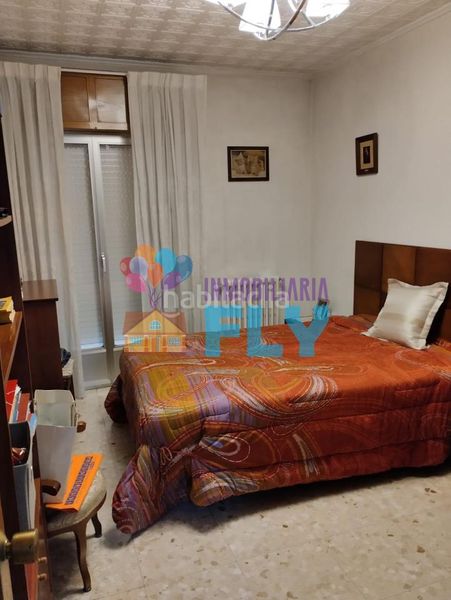 Foto f79816a6-30a1-48b5-b69b-106ba7c49193. Pis amb calefacció a Universidad Ourense