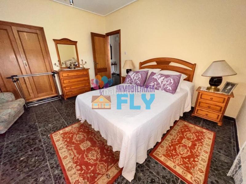 Foto c845ab03-31c1-4bb9-994b-77faca21744a. Chalet en Coles
