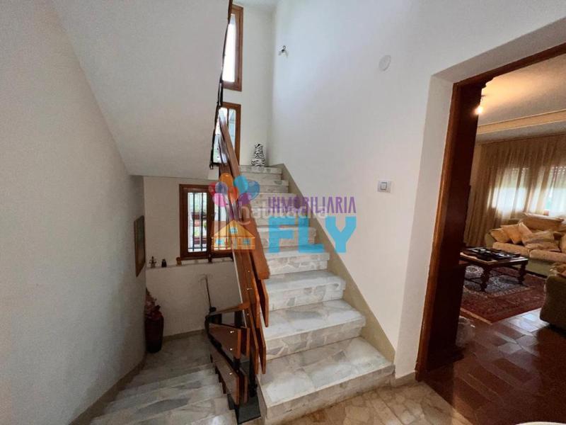 Foto d2585814-71a4-40ee-b8b1-ff9f6abcd53c. Chalet en Coles