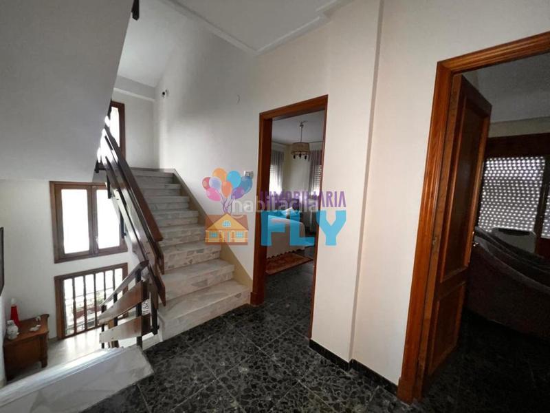 Foto ea0d1824-f52d-4296-a304-03b73f41d42a. Chalet en Coles