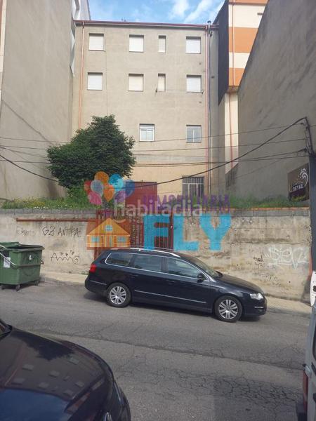 Foto 899e3e30-87fa-4bc3-aefa-909746a47eed. Edificio in Barbadás