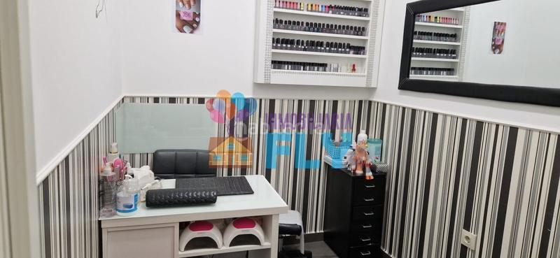 Foto bbd95875-1c02-4819-9a7c-de349da9beca. Rent business premise with heating in As Travesas - Balaidos Vigo