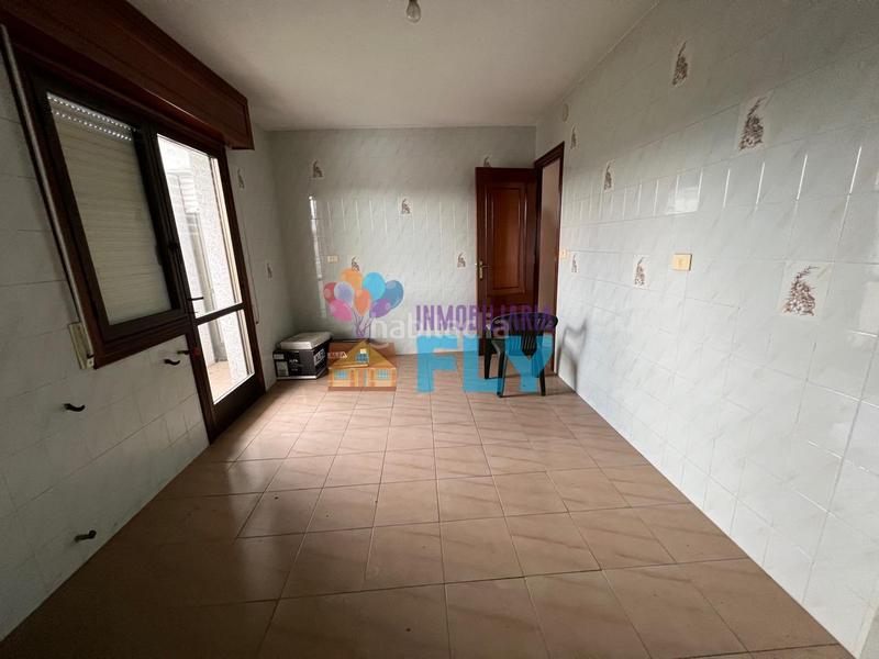 Foto 2333a388-68ef-43a4-b98a-d4a180f06d7a. Chalet en San Francisco Ourense