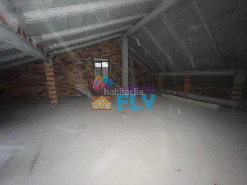 Foto f3faddeb-daf9-4a05-af7b-44dc2c96fea0. Xalet amb aparcament a San Francisco Ourense