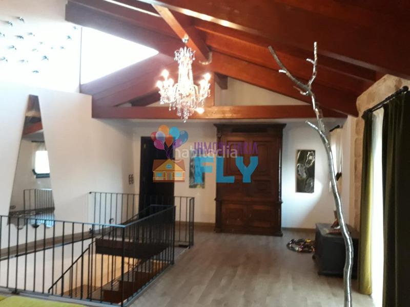 Foto 3580781b-2a3d-491a-bef5-5faf6b7e2436. Casale con riscaldamento parcheggio in Beade