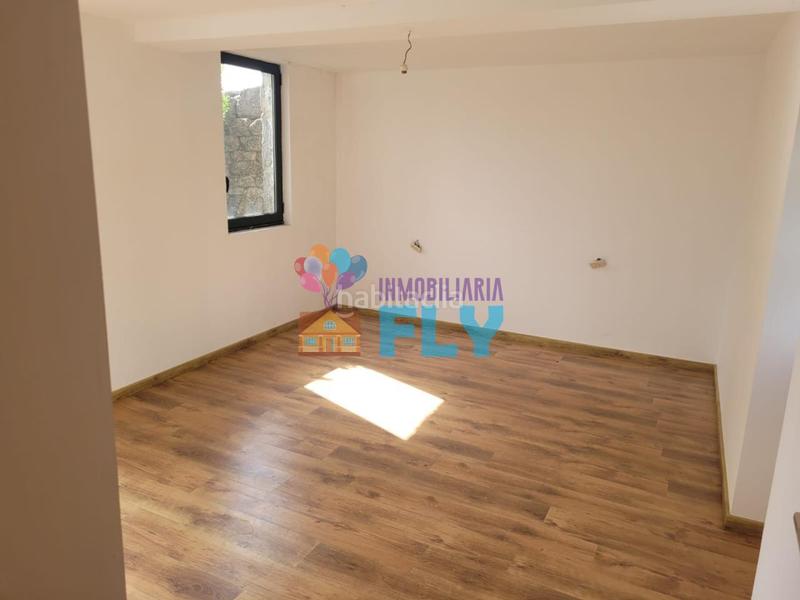 Foto 184bac94-192c-4445-8ed3-06cc07b8e7a8. Casale con parcheggio in Beade