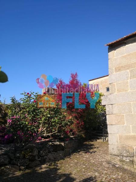 Foto 6b029a99-8bd2-408c-8839-a39f6587939d. Casale con parcheggio in Beade