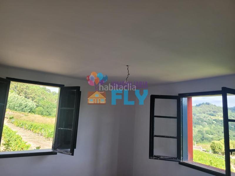 Foto 80b69387-322e-44a7-a108-7c6530c0c450. Casale con parcheggio in Beade