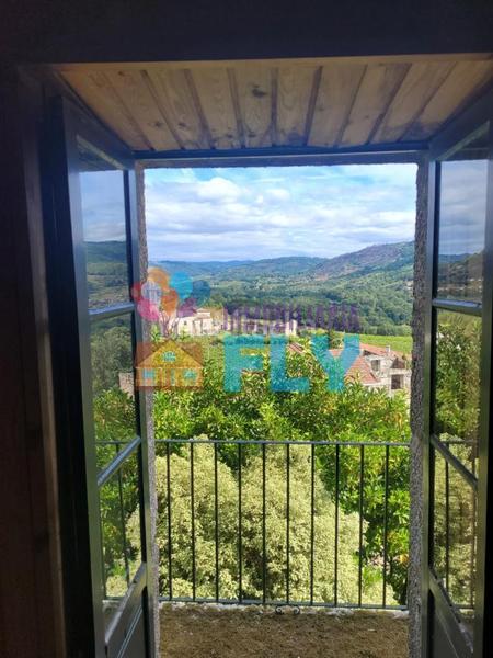 Foto 98b65b59-5e8b-4424-8409-89ba25acdb12. Casale con parcheggio in Beade