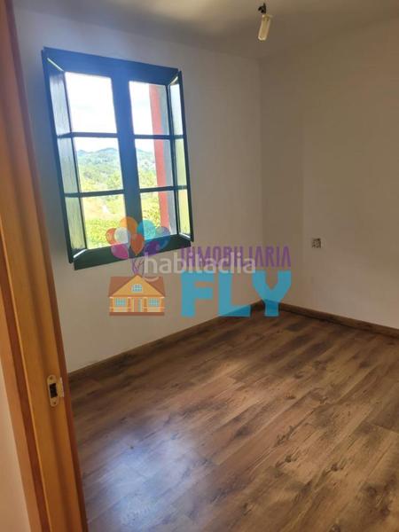 Foto fe48b91b-d5c7-44ca-a9f7-c06eb2779fcb. Casale con parcheggio in Beade