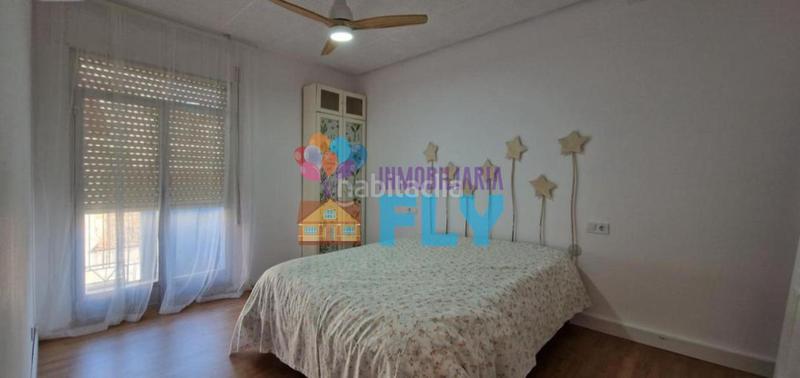 Foto 1eb5fa40-0772-4d04-ba71-643ed417c9b0. Edificio en Universidad Ourense